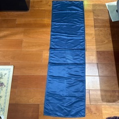 のれん型 サテンカーテンネイビー、シルバー5枚　つっぱり棒6本セットの画像