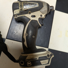 【ジャンク品・本体のみ】マキタ 14.4V 充電式インパクトドライバ TD134DX2 部品取りにの画像