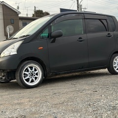 ダイハツ   ムーヴの画像