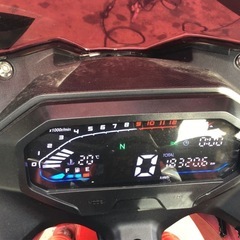 GPX デーモンGR200R カウル割れあり！の画像