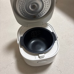炊飯器　SHARP KS-CF05B の画像