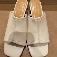 新品　サンダル　オリエンタルとらふトラフィックの画像