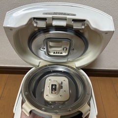 Panasonic 炊飯器　SR-PX101の画像