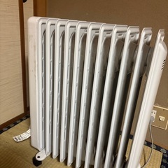 デロンギ　オイルヒーターの画像