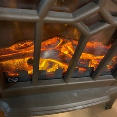 暖炉風　電気ストーブの画像