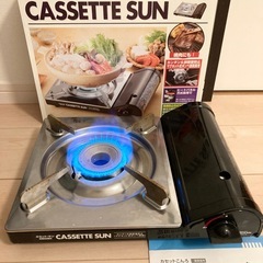 カセットコンロ ガスボンベ付きの画像