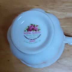 ロイヤルアルバート　カップのみ　T-449の画像