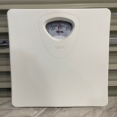 タニタ アナログ体重計 ホワイトの画像