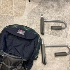 ミキハウス🔴テーブルチェア　足元すっきりで場所取らないですの画像