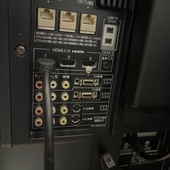 TOSHIBA 37型テレビの画像