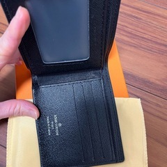 財布　LOUIS VUITTON の画像