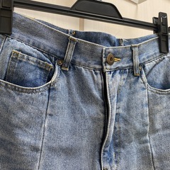 ハイウエストスリットデニムM size
の画像