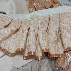 Curtains set and tops の画像