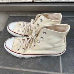 コンバース　ハイカットの画像