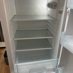 美品！　2021年製アイリスオーヤマ冷蔵庫162L  右開き AF162 -Wホワイト IRIS OHYAMA アイリスの画像