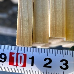 【薄め木材】1本140円　200本　2700ミリ前後　胴縁　DIY 壁　イノベ　リフォーム　⑤の画像
