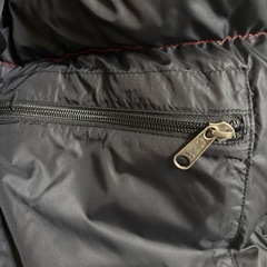 11月16日まで限定価格 THENORTHFACEヌプシ赤色の画像