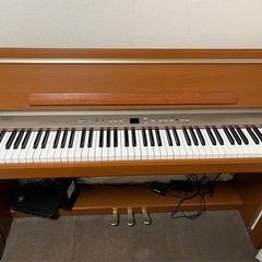 電子ピアノの画像