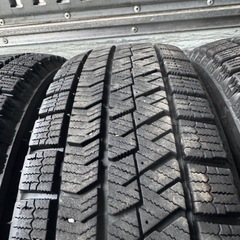 バリ山　BRIDGESTONE ブリヂストン　ブリジストン　VRX2 155/65R13 スタッドレス　タイヤ　2021年製　13インチの画像