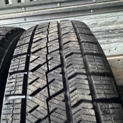 バリ山　BRIDGESTONE ブリヂストン　ブリジストン　VRX2 155/65R13 スタッドレス　タイヤ　2021年製　13インチの画像