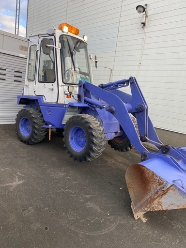 除雪機　タイヤショベル(ホイールローダー) コマツ WA30-5E 2467h 4WD ディーゼル 暖房装置付き　ホイルローダー