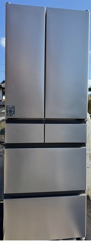 早い勝ち‼️ HITACHIの2021年製 6ドア冷凍冷蔵庫です。