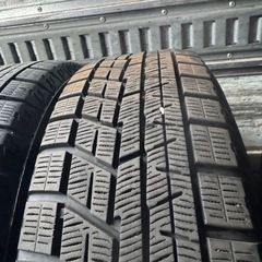 バリ山　YOKOHAMA ヨコハマ　IG60 195/65R15 スタッドレス　タイヤ　2020年製　15インチの画像