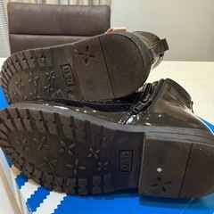 子供ブーツの画像