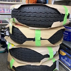 ハイエース、キャラバンなどタイヤの画像