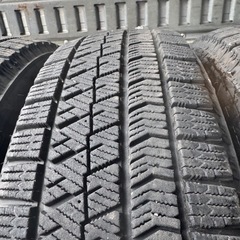 バリ山　BRIDGESTONE ブリヂストン　ブリジストン　VRX2 175/65R15 スタッドレス　タイヤ　2019年製　15インチの画像