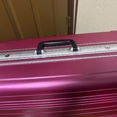 お取引先決定！スーツケースの画像