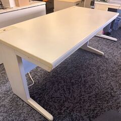 ★引き取り限定!!オフィス用デスク　しっかりしていて丈夫　経年劣化有の画像
