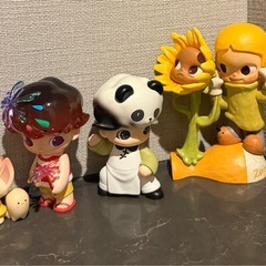 ポップマートフィギュアセットの画像