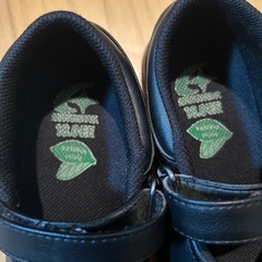 ムーンスター　黒靴　18cmの画像