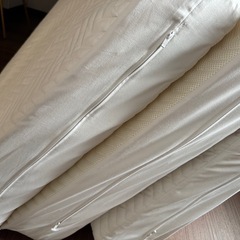 ７万超　ダブルサイズ　雲のやすらぎプレミアム　三つ折り　マットレス　の画像