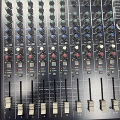 極美品★ケース付★YAMAHA POWER MIXER EMX5014Cの画像