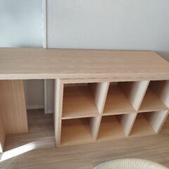 収納付きテーブルの画像