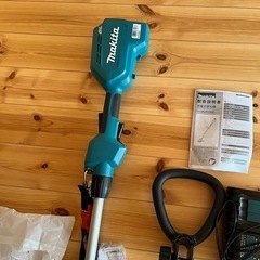 マキタ　電動草刈り機の画像