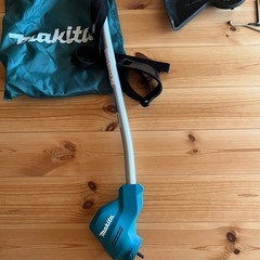 マキタ　電動草刈り機の画像