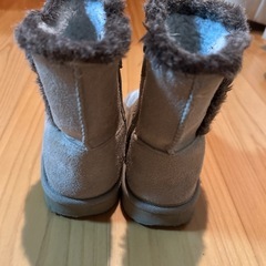 キッズブーツ　16cmの画像