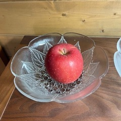 ガラス器　2枚の画像