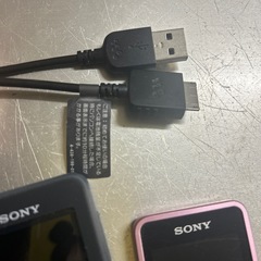 SONY WALKMAN 2個の画像