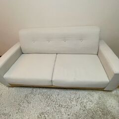 ゆったり2人掛け　ファブリックソファの画像