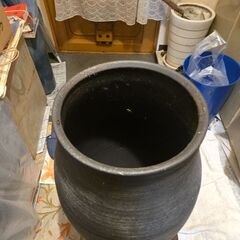 インテリア用の壺の画像