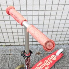 m-cro mini キックボード マイクロスクーター LEDタイヤの画像