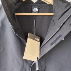 海外購入新品タグ付きTHE NORTH FACEブラックフード付きジャケットの画像