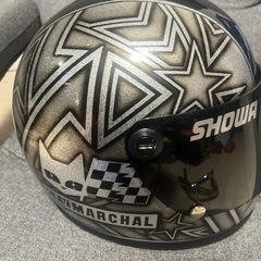 フルフェイスの画像