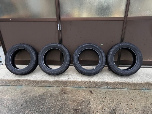 【商談中】BLIZZAK VRX3 215/60R17 4本 2021年製