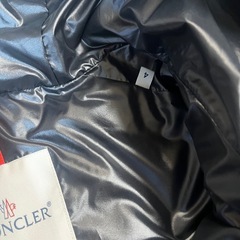 新品　モンクレール　ダウンジャケットの画像