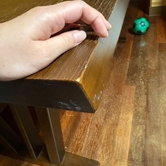 ダイニングテーブルの画像